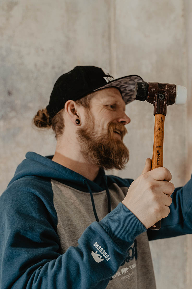 Kopf, Person, Gesicht, Hammer, Mann, Person, Arbeiter, Kopf, Gesicht, Hammer, Person, Arbeiter, Kopf, Gesicht, Hammer